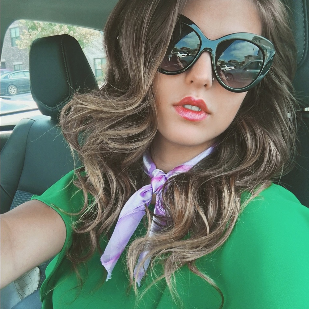 Meet your Posher, Emilee